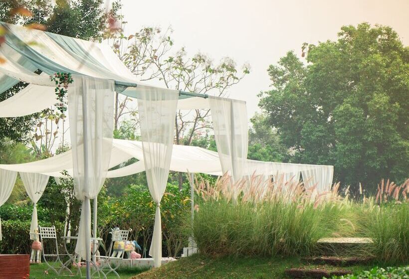 בית מלון כפרי Rosario Oasis Resort   Sha Plus