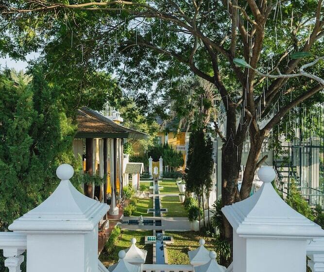 בית מלון כפרי Rosario Oasis Resort   Sha Plus