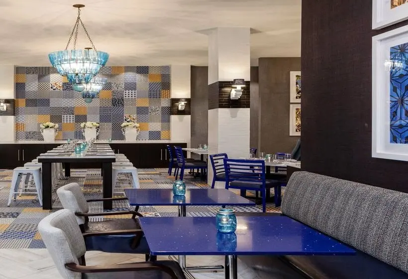 Hotelli Sheraton Charlotte