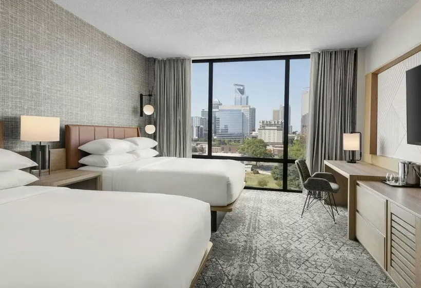 Hotelli Sheraton Charlotte
