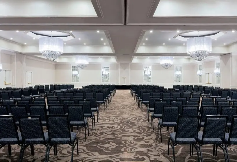 Hotelli Sheraton Charlotte