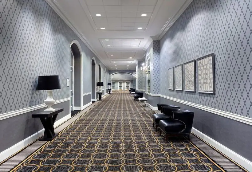 Hotelli Sheraton Charlotte