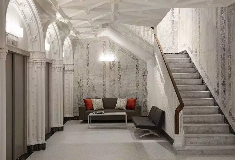 The Godfrey Hotel Boston