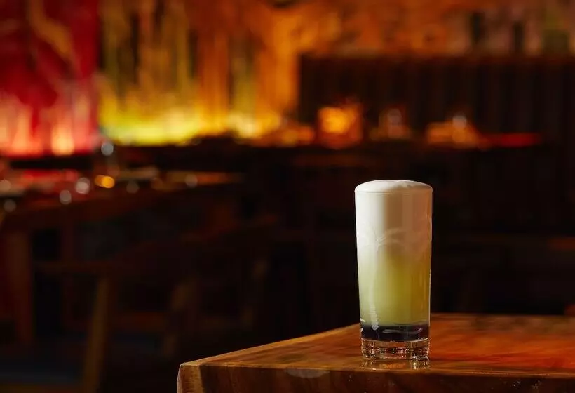 The Godfrey Hotel Boston