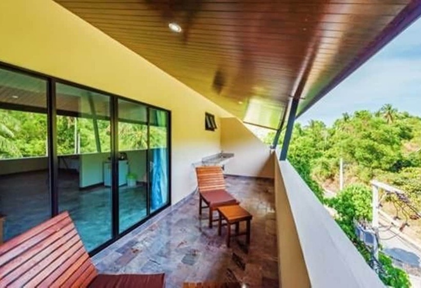 בית מלון כפרי The Windmill Phuket