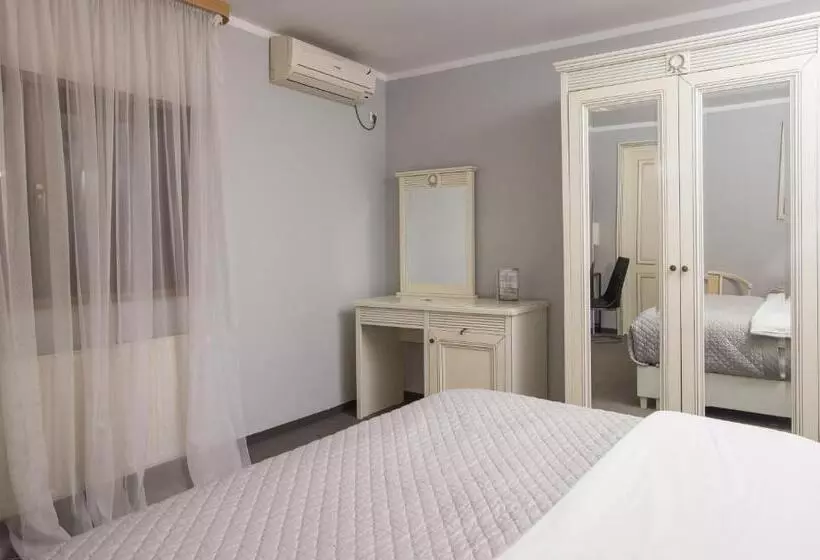 هتل Vila Cornelia