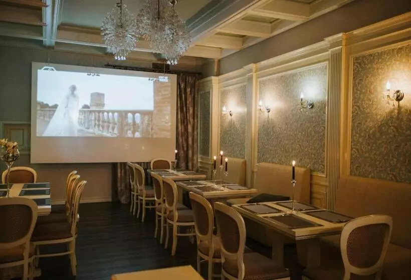 هتل Vila Cornelia