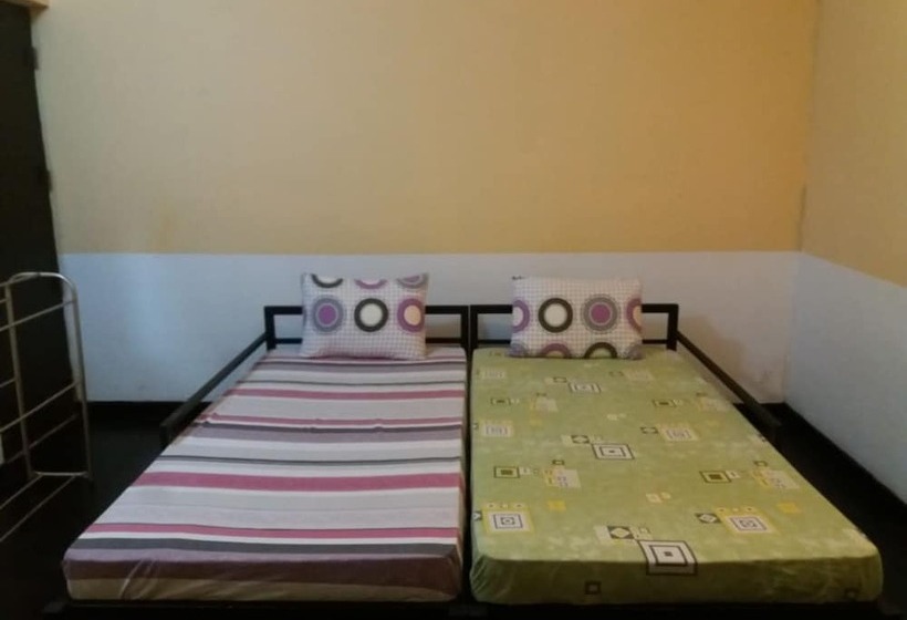 Mazz Homestay   Hostel