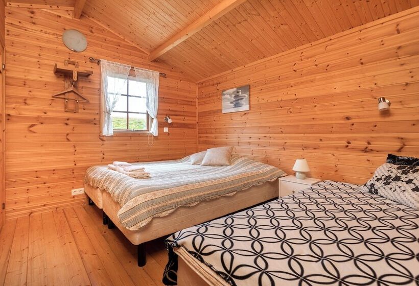 פנסיון Síreksstaðir