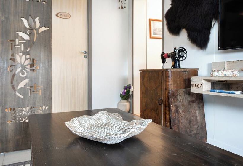 פנסיון Síreksstaðir