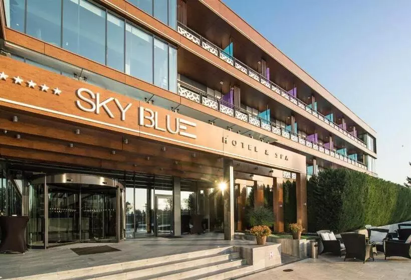 Sky Blue Hotel & Spa