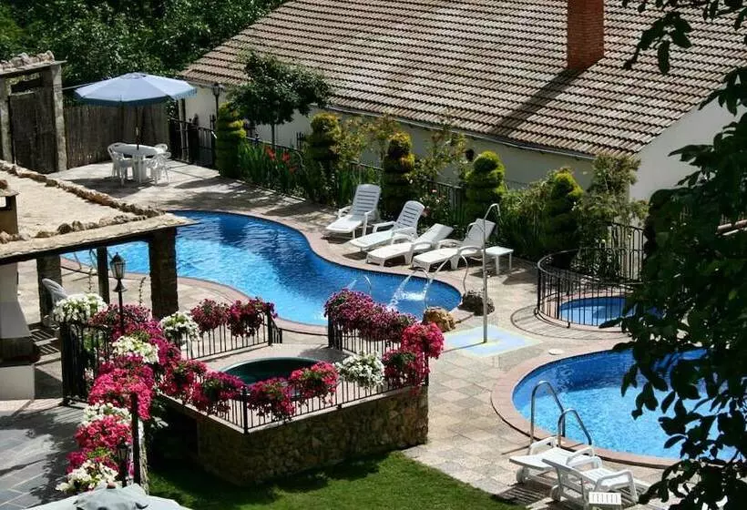 Casas Rurales Benarum