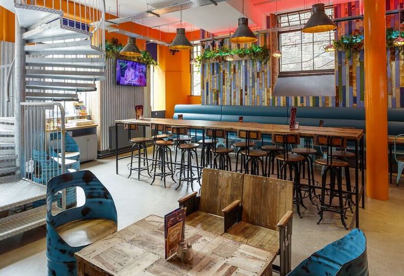 הוסטל Kick Ass Grassmarket