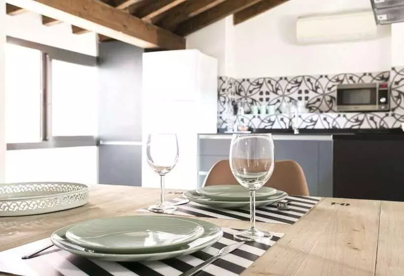 Aqua Apartments Málaga