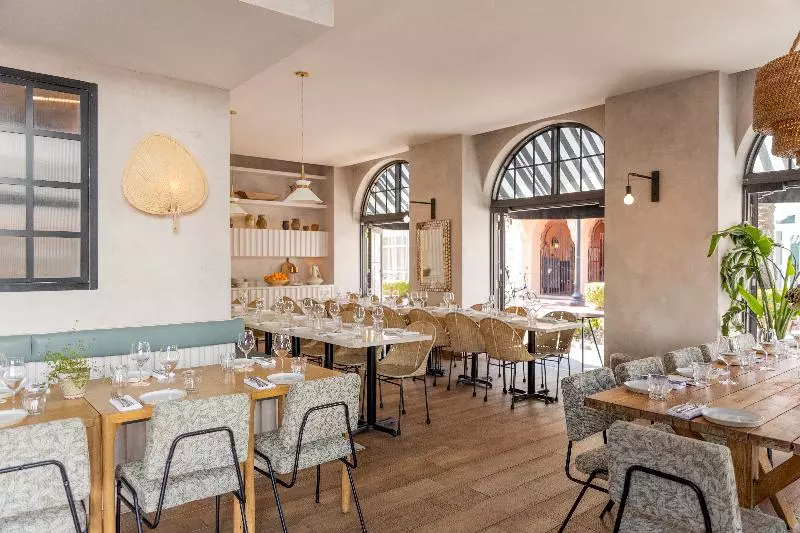 هتل Esmé Miami Beach