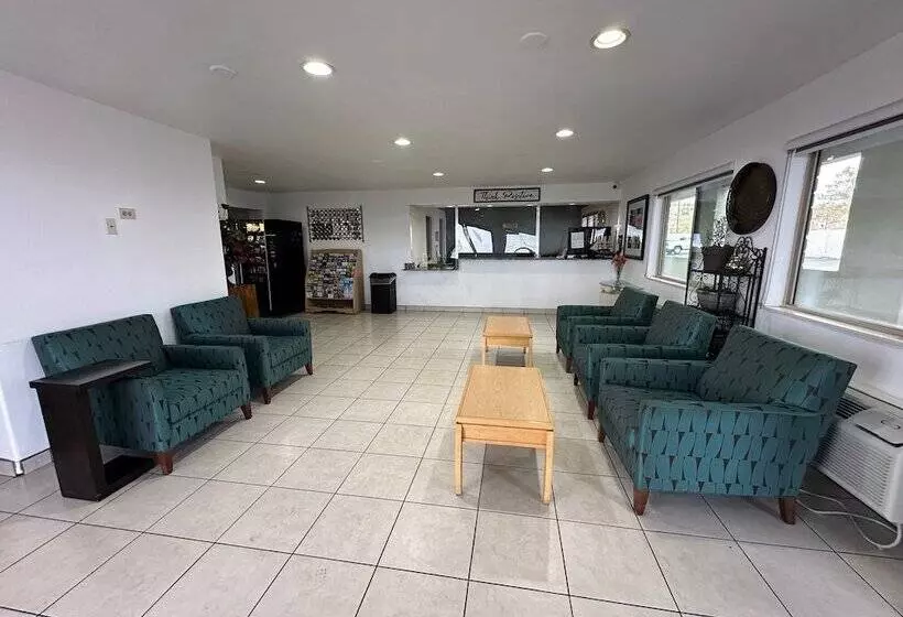 مُتل Desert Sands Inn & Suites