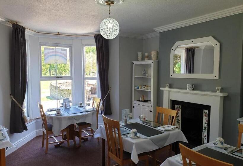 住宿加早餐  Bronwye Guest House