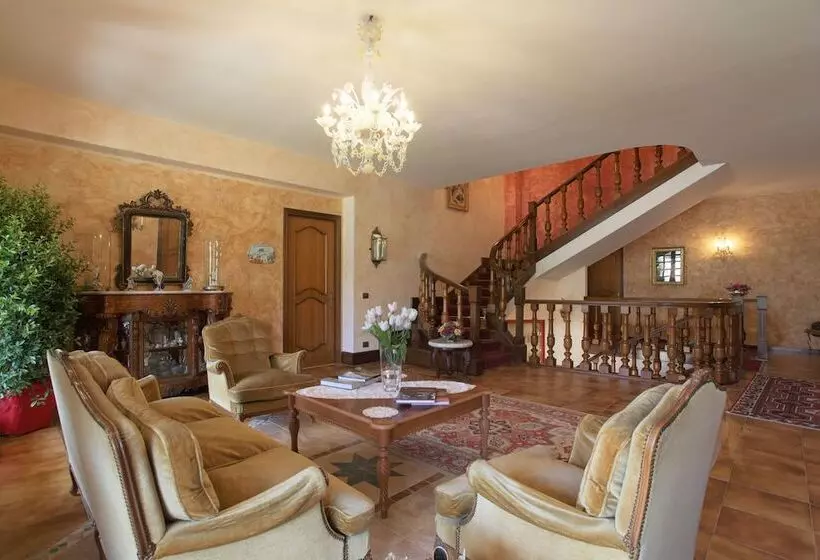 ベッドアンドブレックファースト Villa Diana