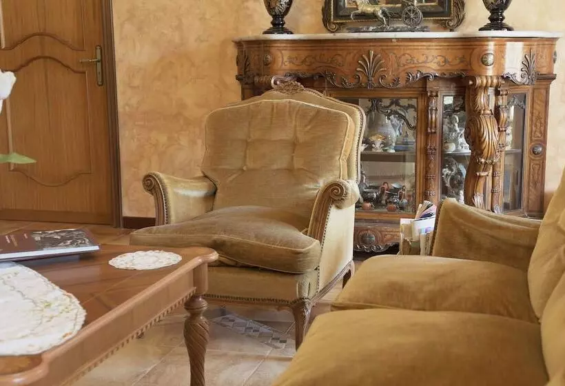 ベッドアンドブレックファースト Villa Diana