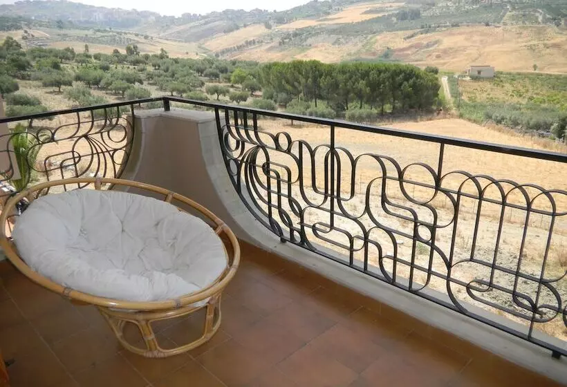 ベッドアンドブレックファースト Villa Diana