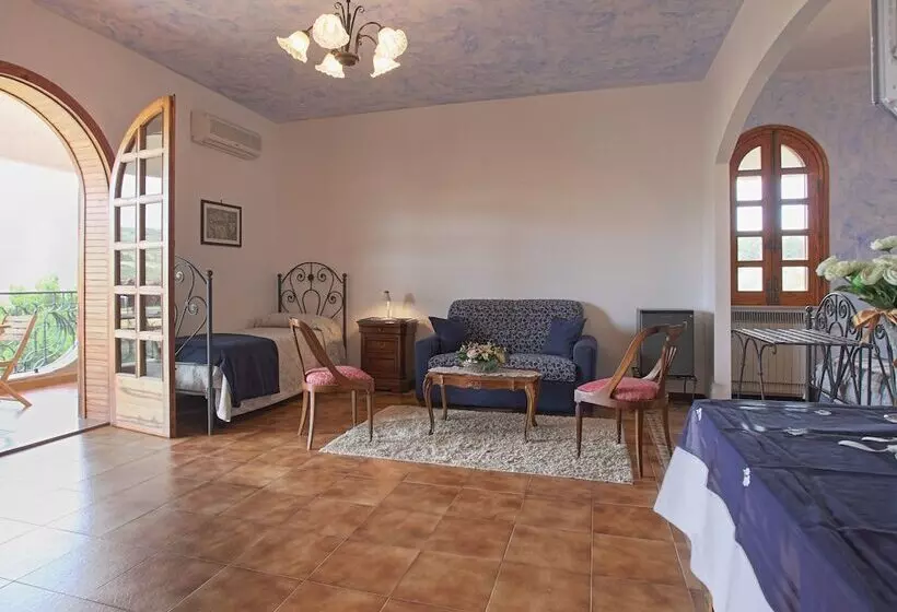 ベッドアンドブレックファースト Villa Diana