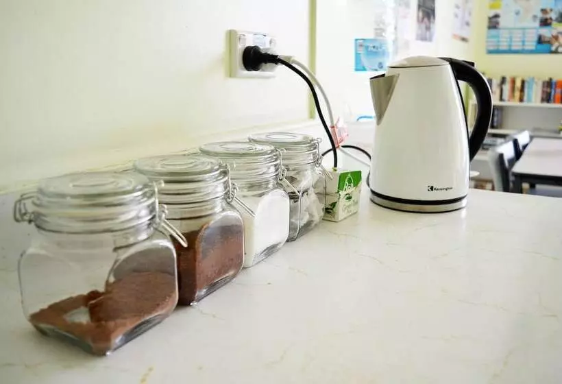 Braemar House B&b And Yha Hostel