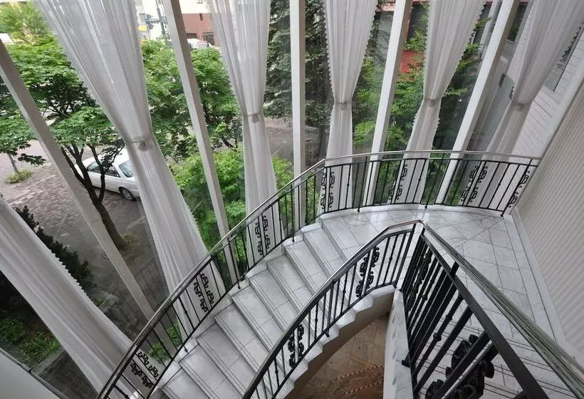 Apa Hotel Obihiro Ekimae