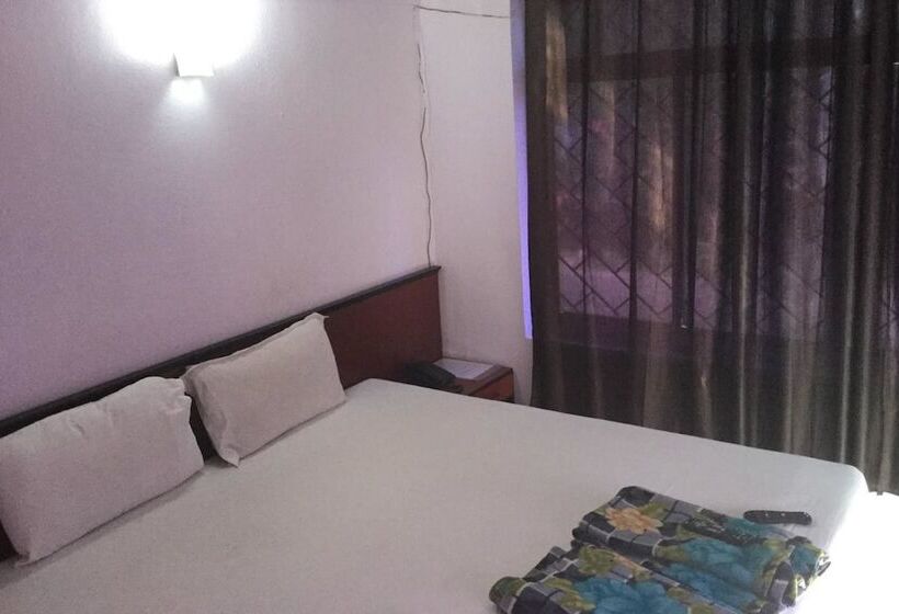 בית מלון כפרי Chandrageet