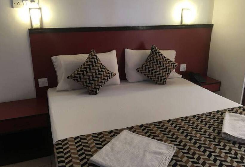 בית מלון כפרי Chandrageet