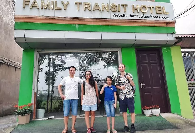 هتل Family Transit