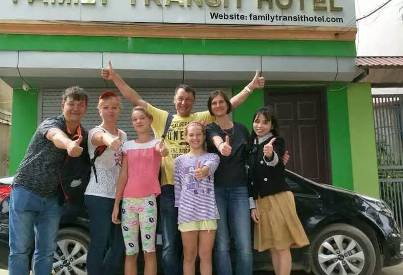 هتل Family Transit