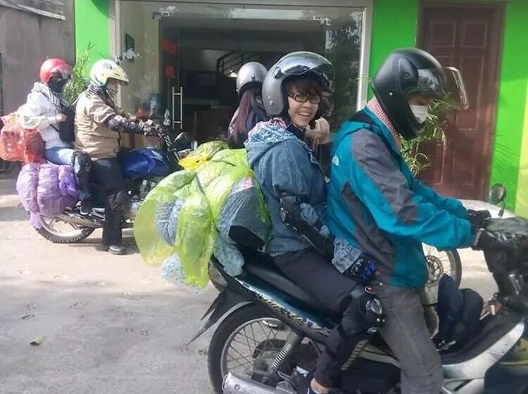 هتل Family Transit