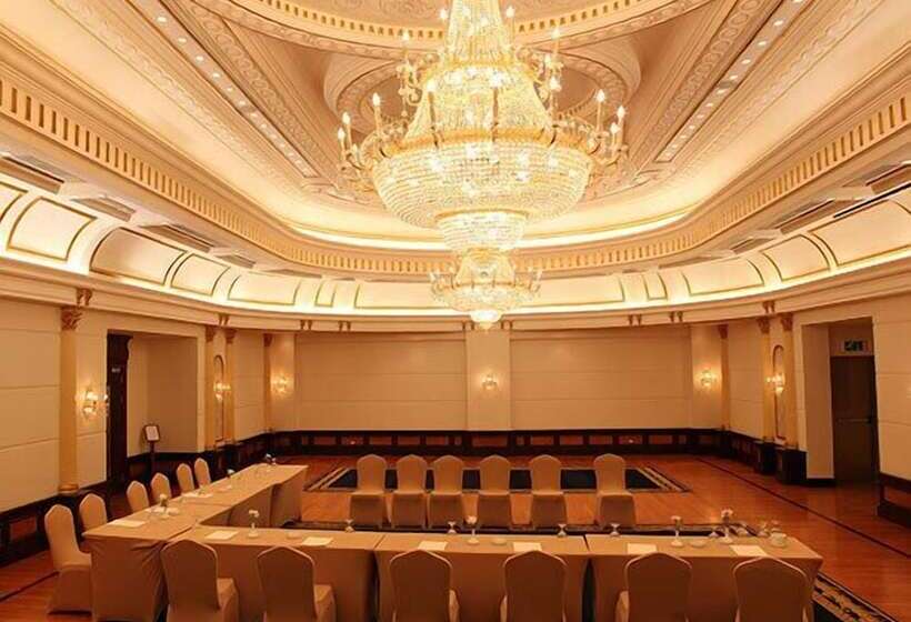 هتل Helnan Landmark