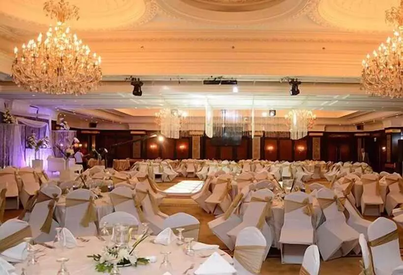 هتل Helnan Landmark