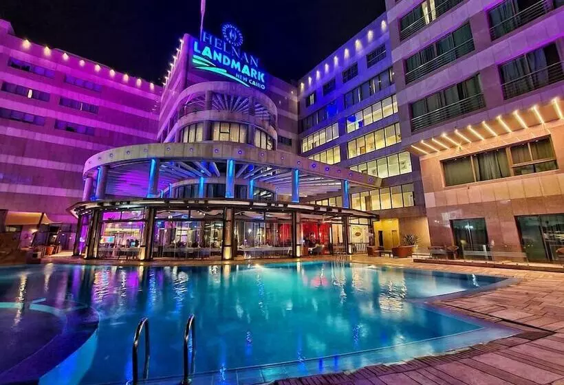 هتل Helnan Landmark