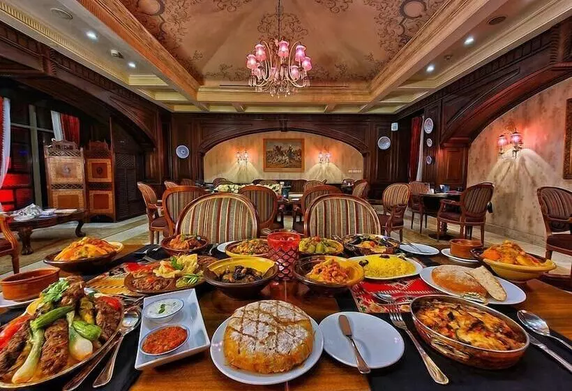 هتل Helnan Landmark