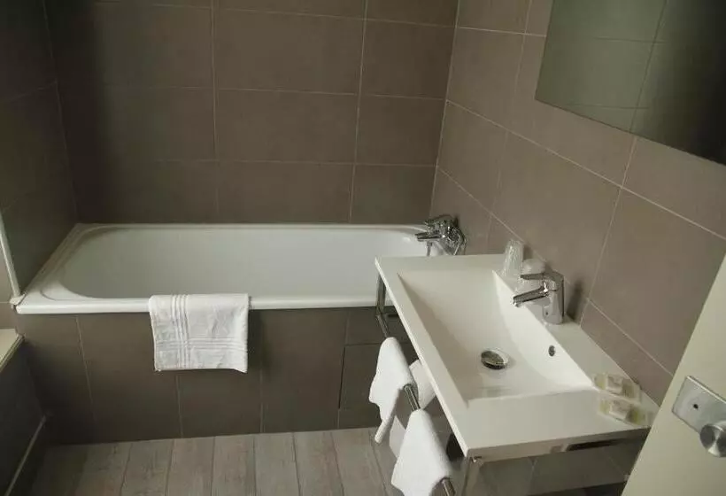 호텔 Hôtel Spa Piscine Le Petit Castel Beuzeville Honfleur