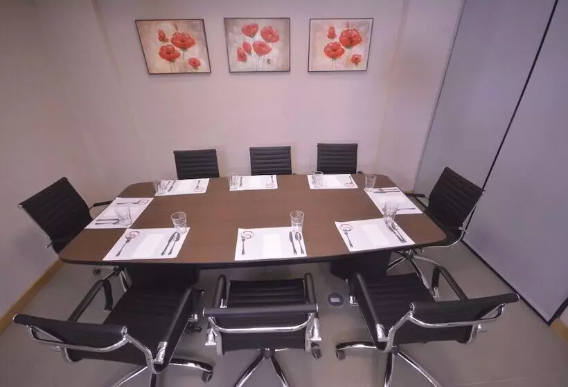 Hotel Jinjiang Inn   Ortigas