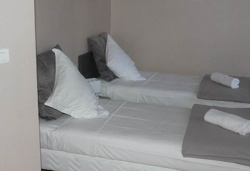 فندق Le Rochegude