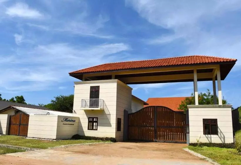 호텔 Marina Beach Passikudah