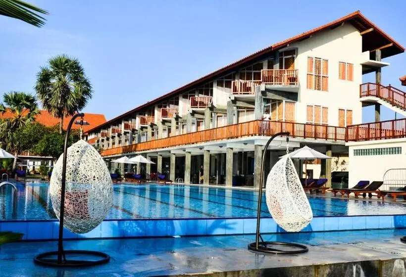 호텔 Marina Beach Passikudah