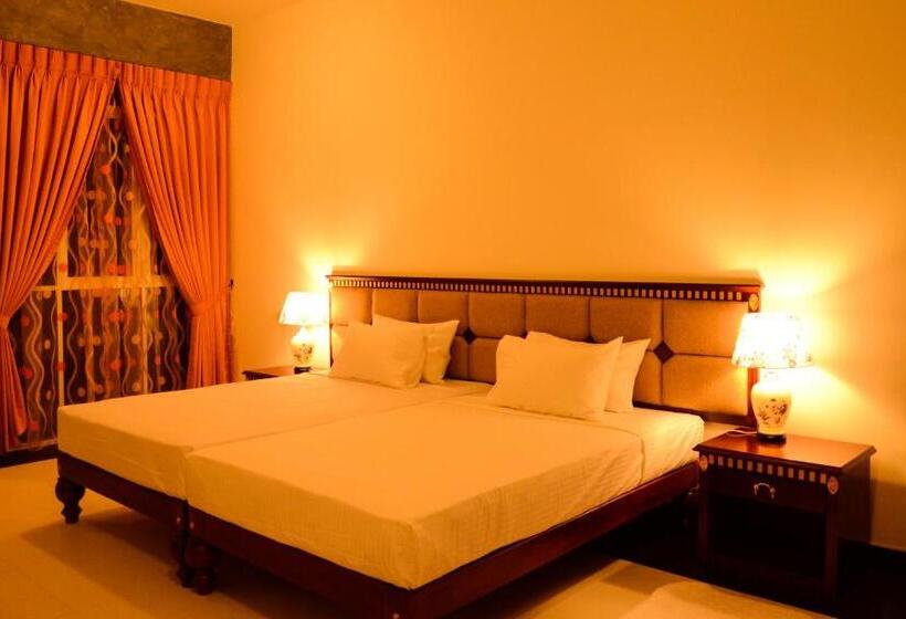 ホテル Marina Beach Passikudah