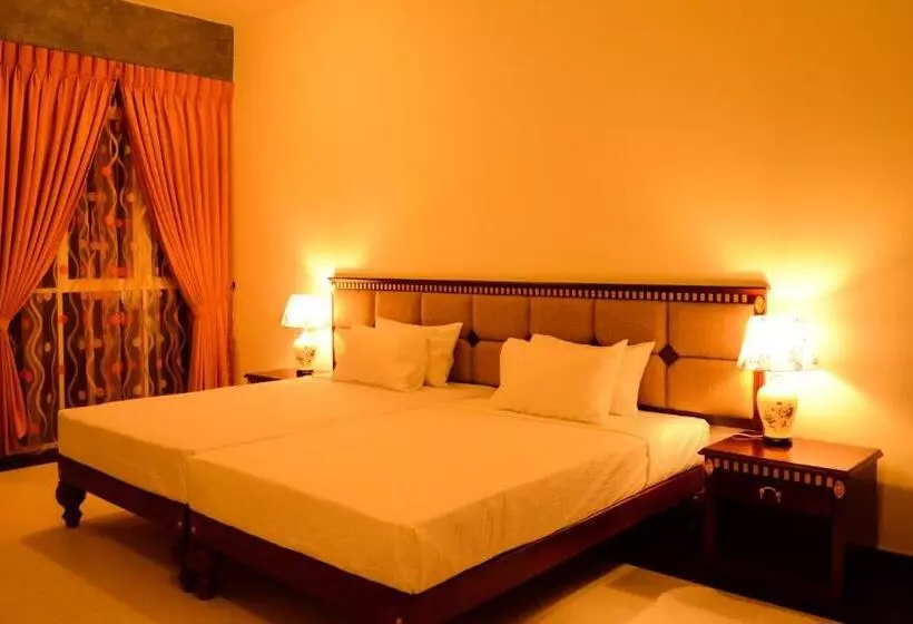 호텔 Marina Beach Passikudah