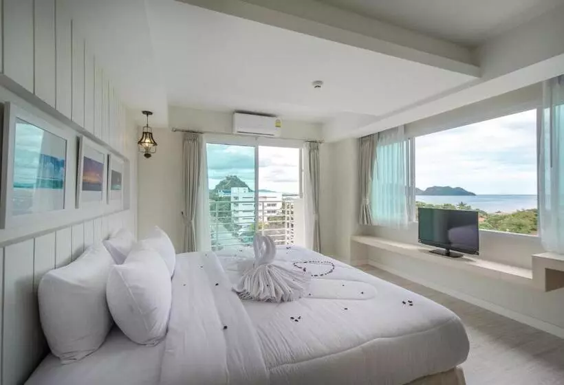 هتل Prachuap Grand