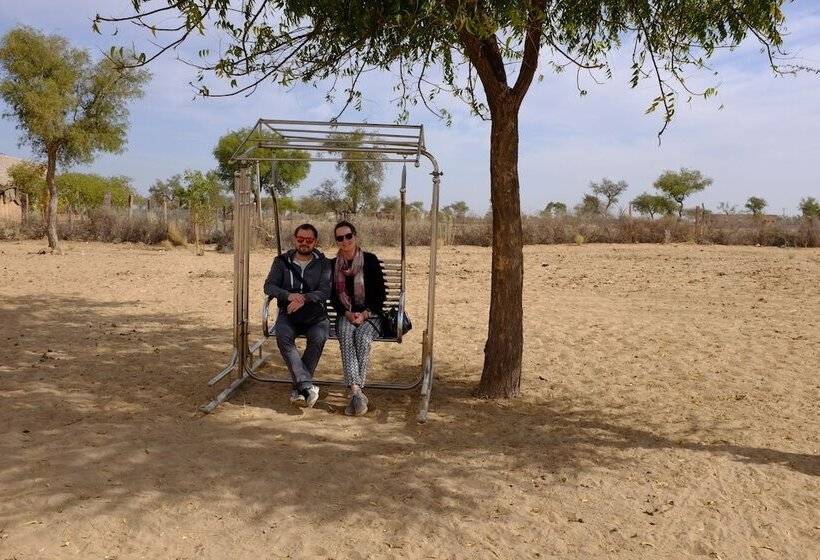 酒店 Registan Desert Safari Camps