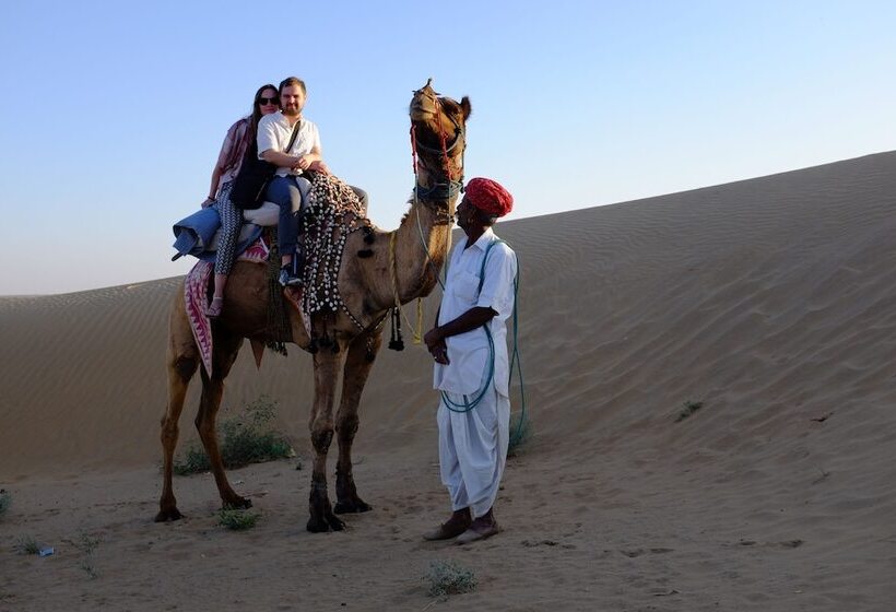 酒店 Registan Desert Safari Camps