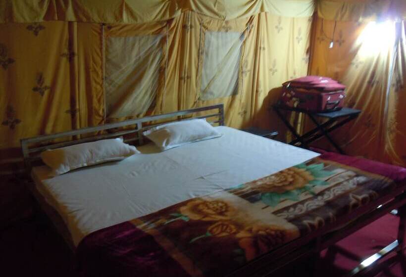 酒店 Registan Desert Safari Camps