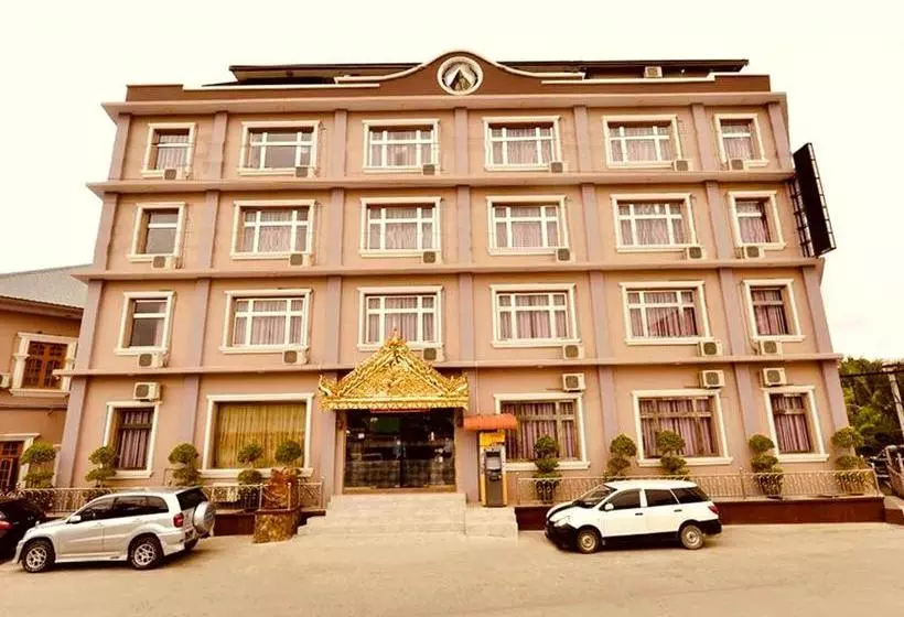 هتل Royal Naung Yoe