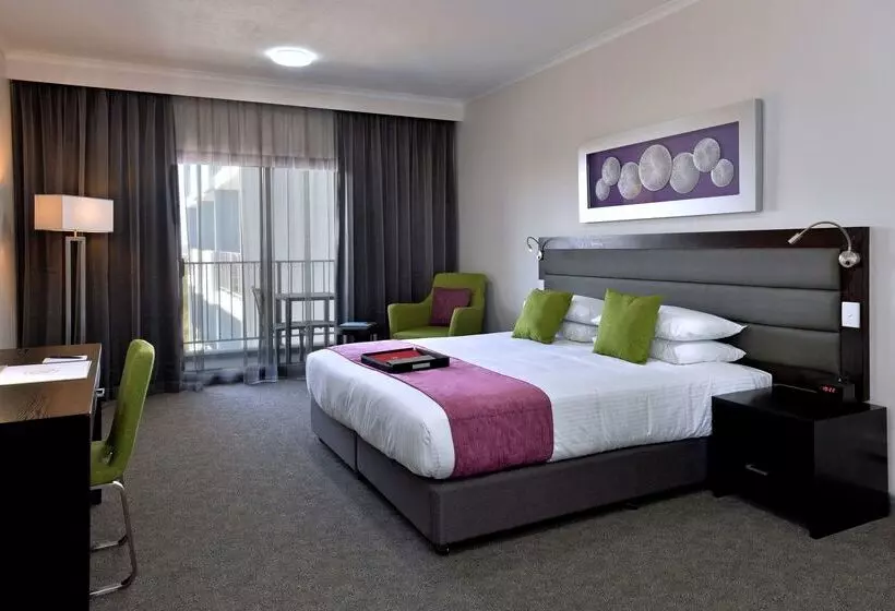 Отель Rydges Palmerston  Darwin