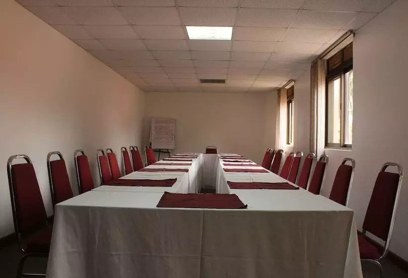 Sky Hotel International